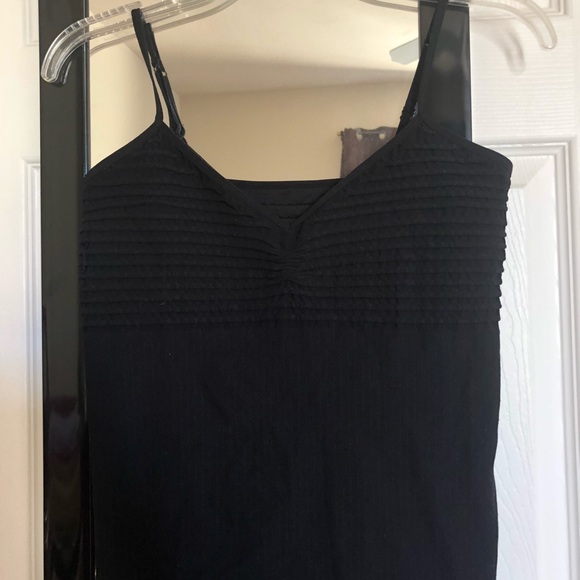 Top - Picture 2 of 4